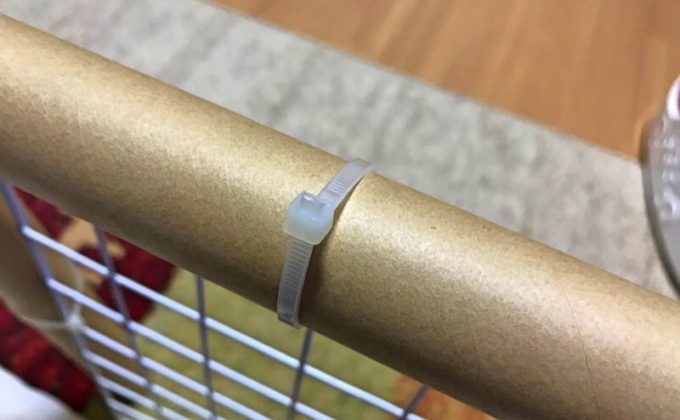 結束バンドの切断面が鋭くて危険。