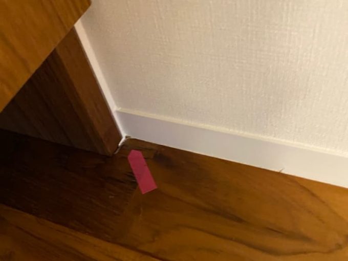 新築 施主検査のチェック箇所 巾木(はばき)の仕上げ不足