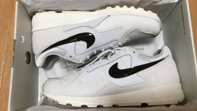 NIKE AIR SKYLON 2 FEAR OF GOD(ナイキ エアスカイロン2 フィアオブゴッド)の写真